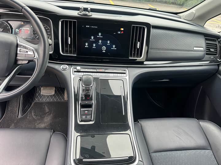 Фото 21 - GAC Trumpchi M8