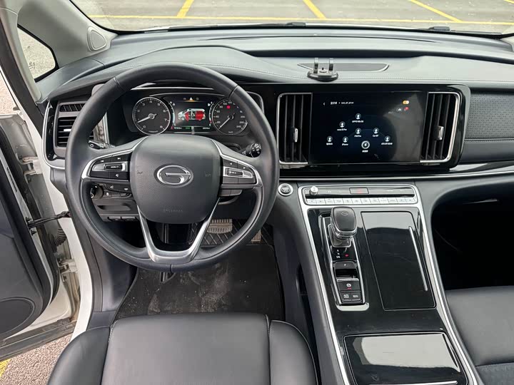 Фото 22 - GAC Trumpchi M8