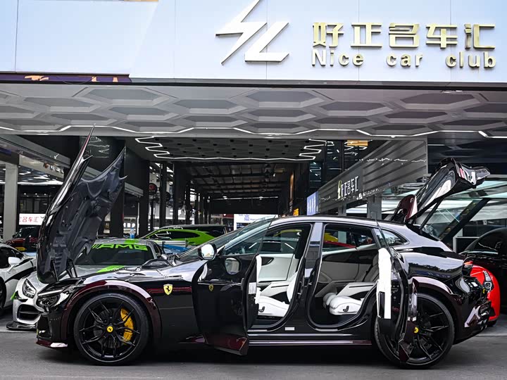 Фото 3 - Ferrari Purosangue