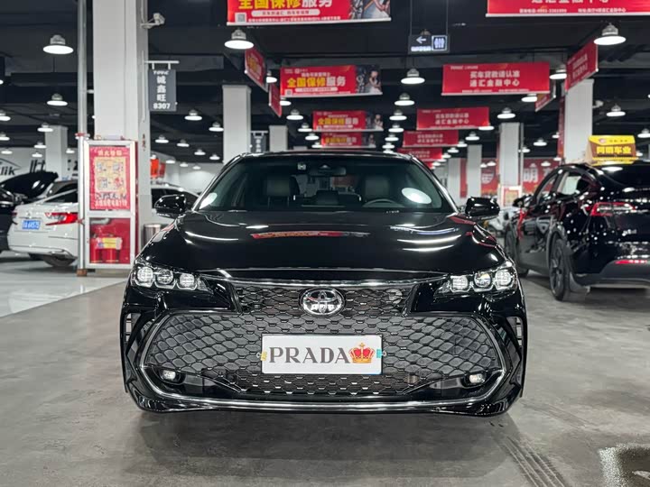 Фото 2 - Toyota Avalon