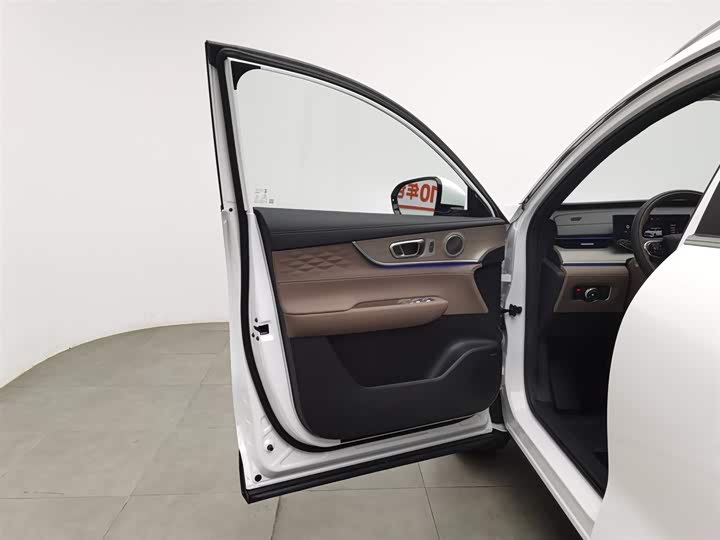 Фото 8 - Chery Tiggo 8 Plus