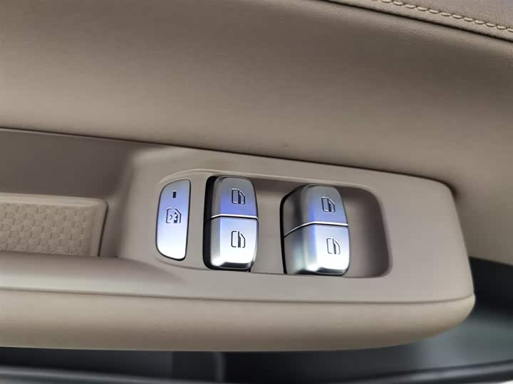 Фото 9 - Chery Tiggo 8 Plus