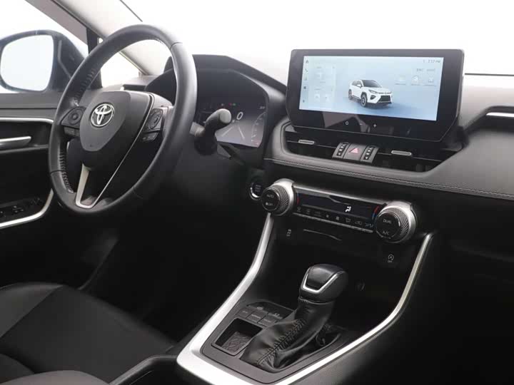 Фото 5 - Toyota Wildlander