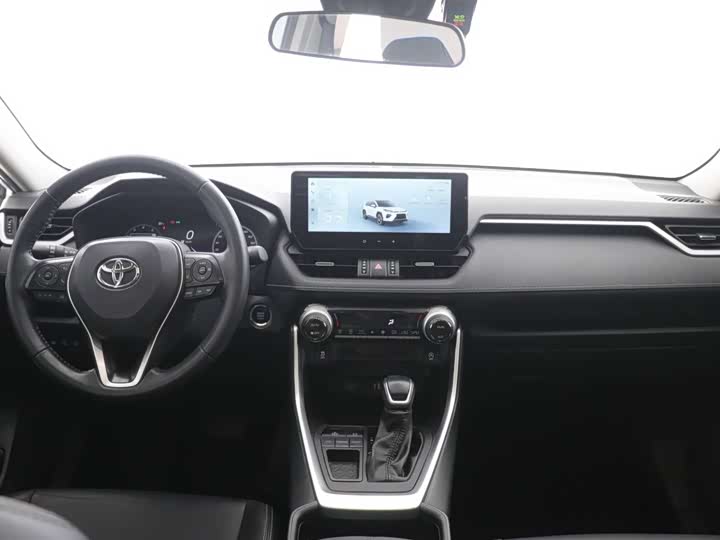 Фото 6 - Toyota Wildlander