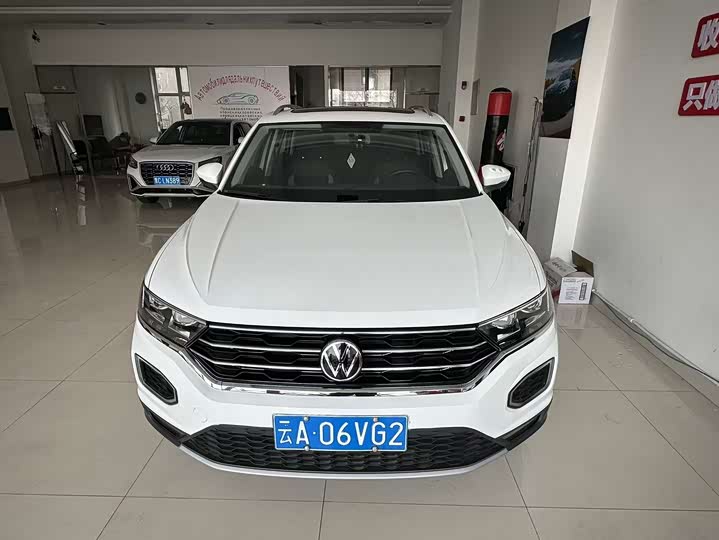 Фото 3 - Volkswagen T-Roc