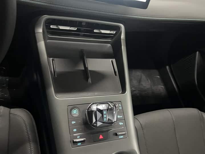 Фото 10 - BYD Qin Plus