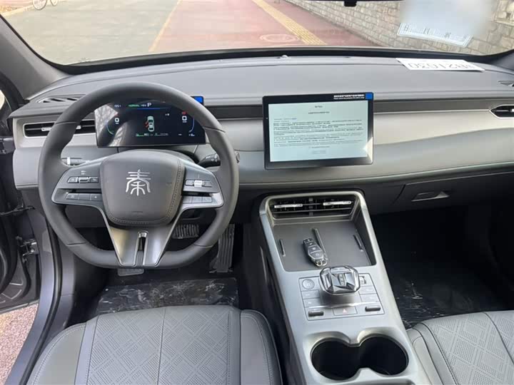 Фото 19 - BYD Qin Plus