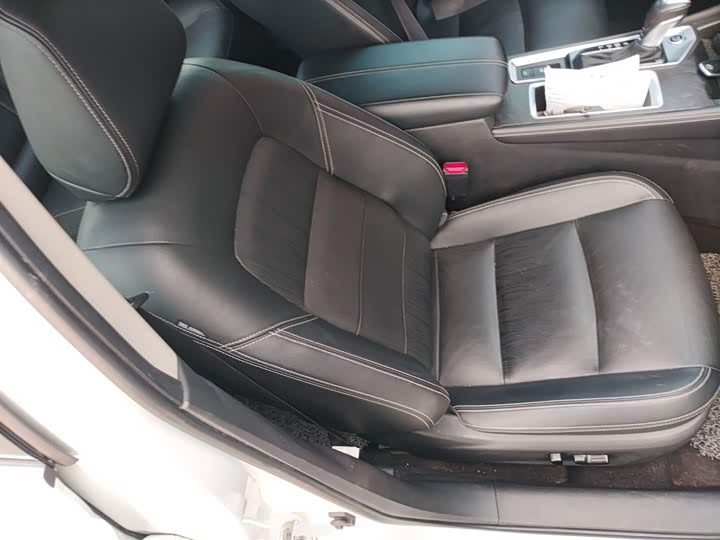 Фото 17 - Nissan Teana