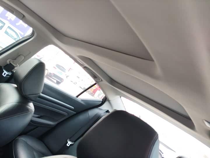 Фото 8 - Nissan Teana