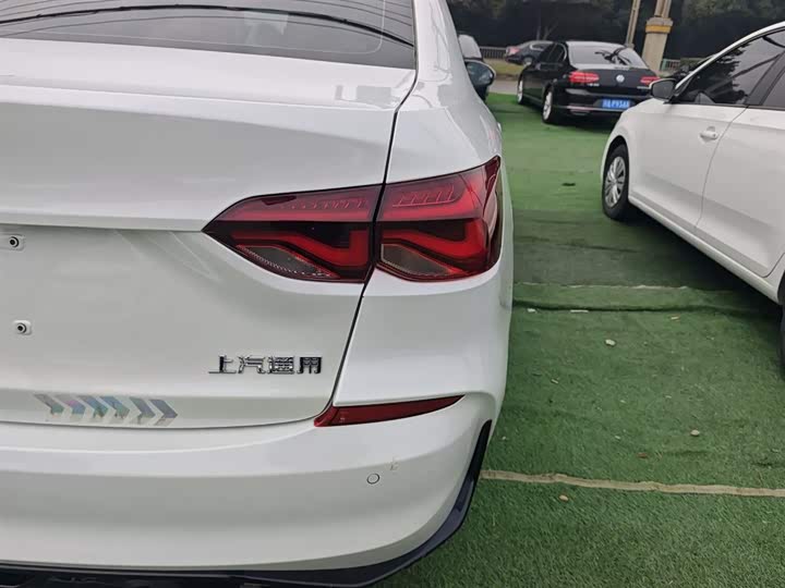 Фото 8 - Chevrolet Monza