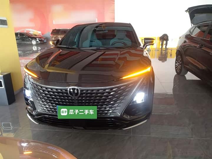 Фото 3 - Changan UNI-T