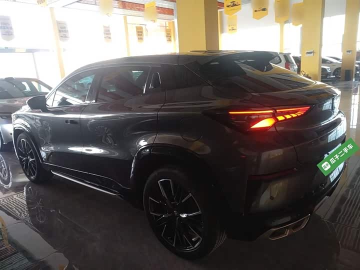 Фото 5 - Changan UNI-T