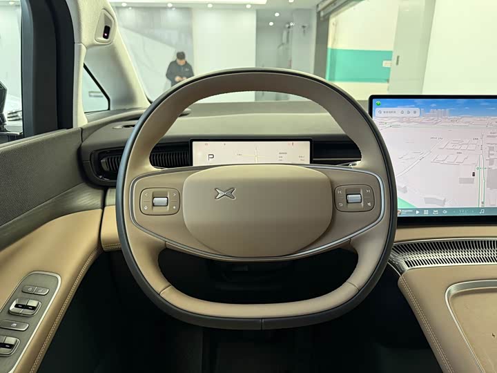 Фото 13 - XPeng X9