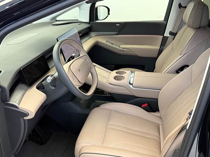 Фото 7 - XPeng X9