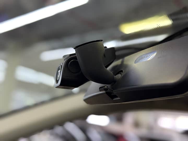 Фото 14 - Volkswagen Magotan