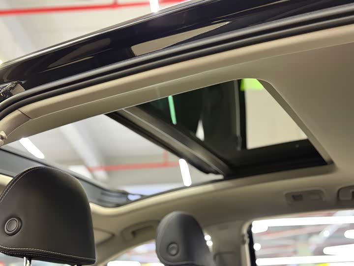 Фото 15 - Volkswagen Magotan