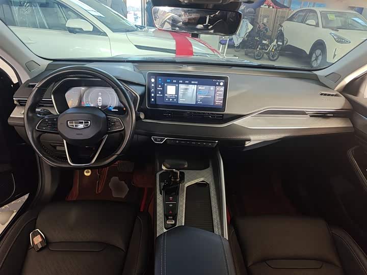 Фото 10 - Geely Preface