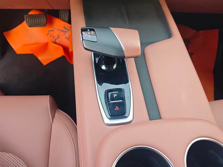 Фото 8 - Changan UNI-Z