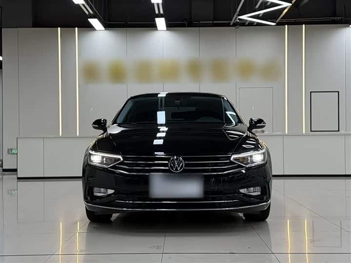 Фото 3 - Volkswagen Magotan