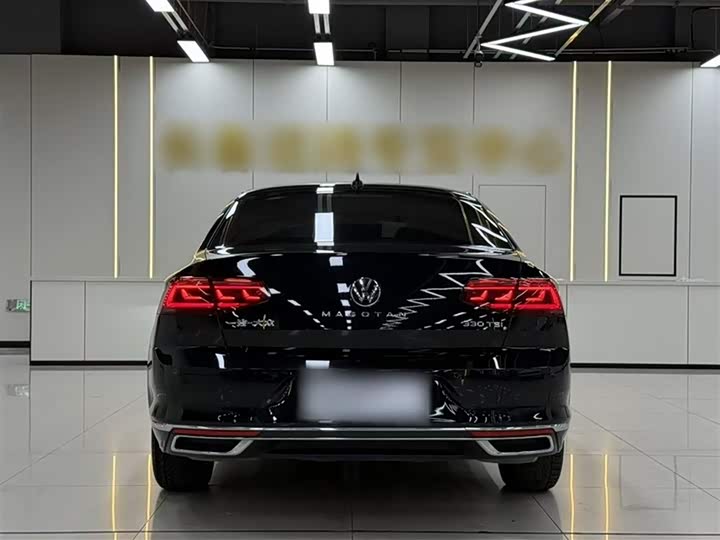 Фото 6 - Volkswagen Magotan