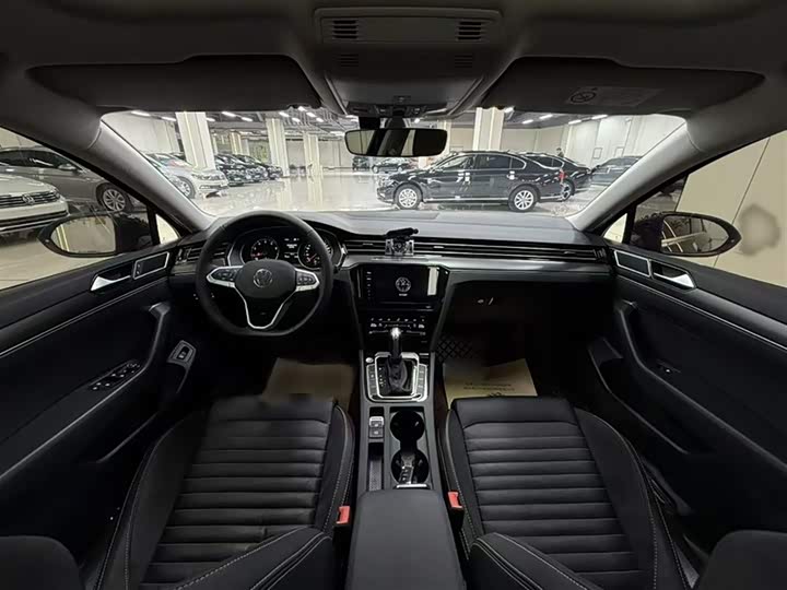 Фото 8 - Volkswagen Magotan