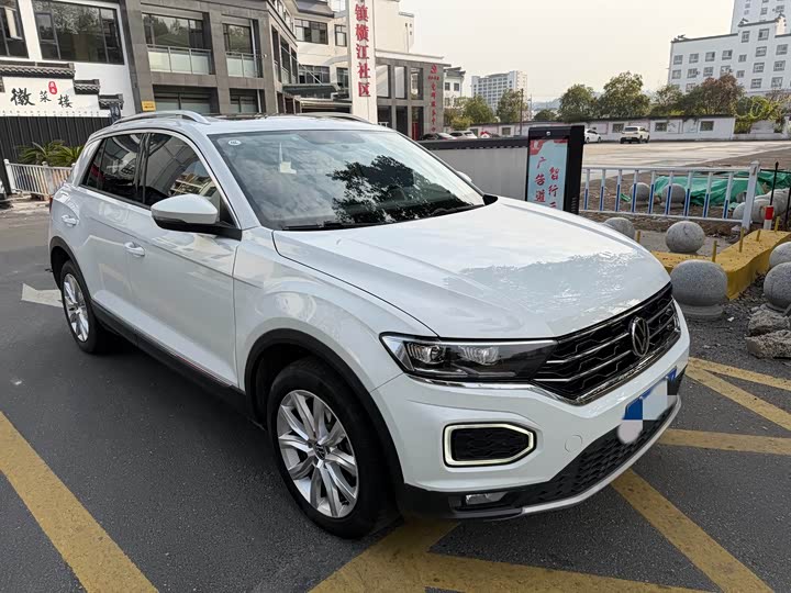 Фото 3 - Volkswagen T-Roc