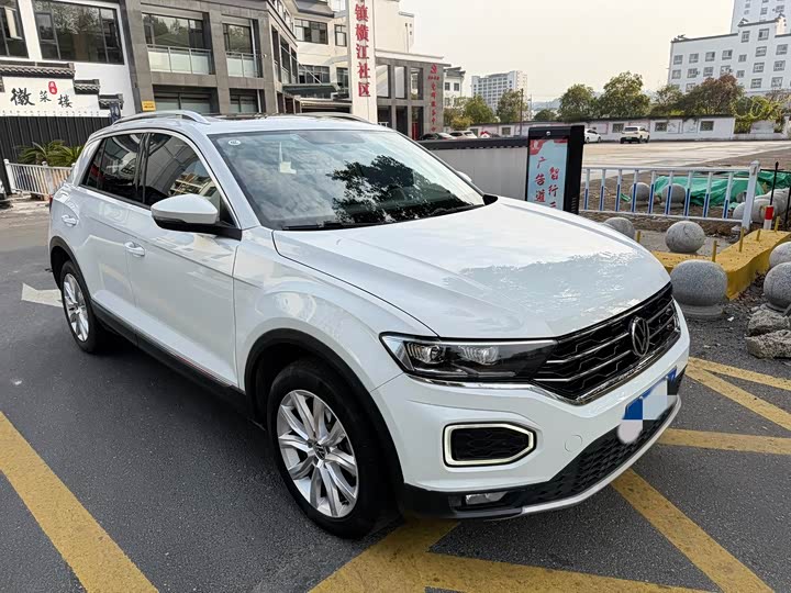 Фото 5 - Volkswagen T-Roc