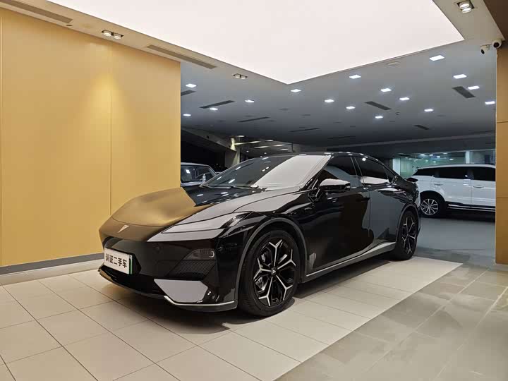 Фото 1 - Changan Deepal SL03