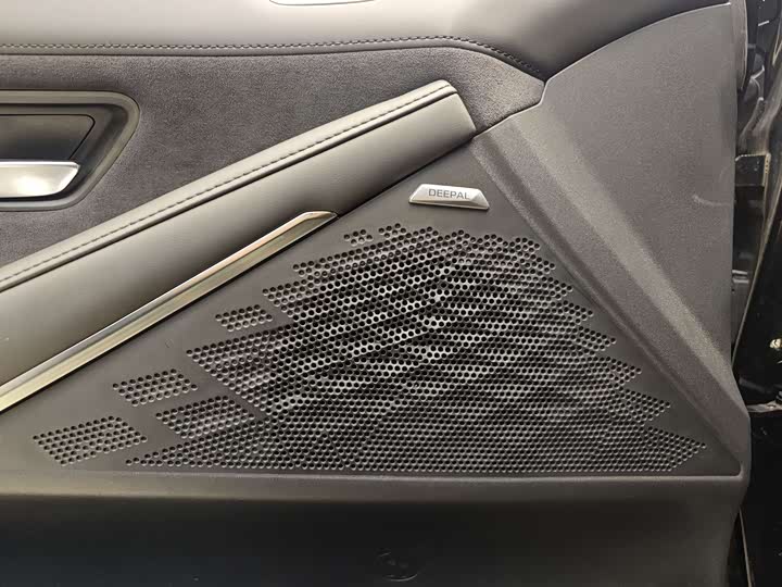 Фото 10 - Changan Deepal SL03