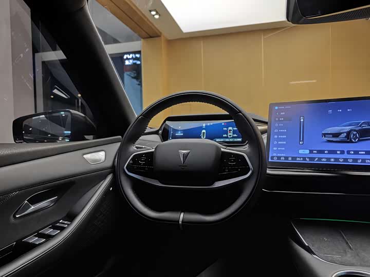 Фото 16 - Changan Deepal SL03