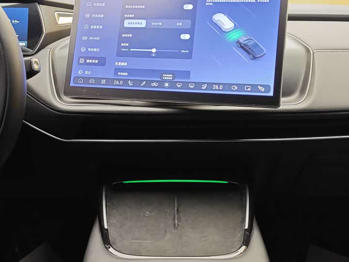 Фото 19 - Changan Deepal SL03