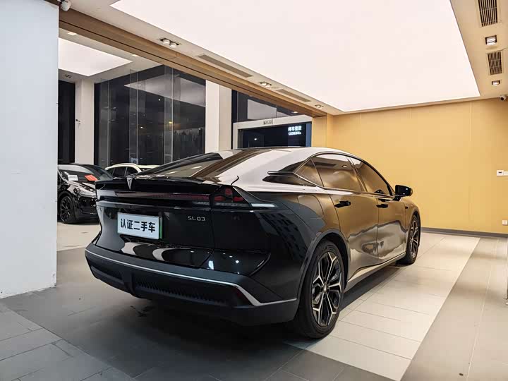 Фото 29 - Changan Deepal SL03