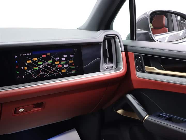 Фото 18 - Porsche Cayenne