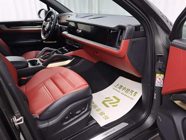 Фото 20 - Porsche Cayenne