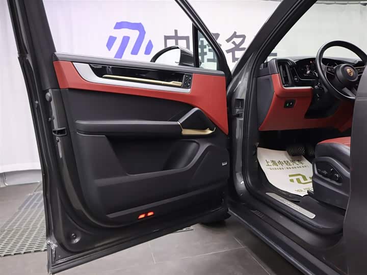 Фото 5 - Porsche Cayenne