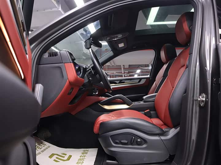 Фото 7 - Porsche Cayenne