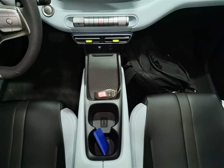 Фото 14 - BYD Seagull