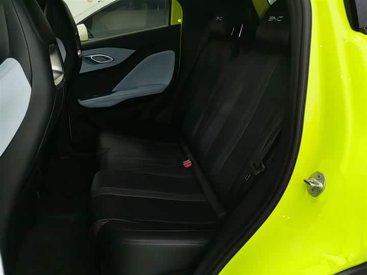 Фото 17 - BYD Seagull