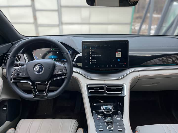 Фото 10 - BYD Song Plus Hybrid/EV