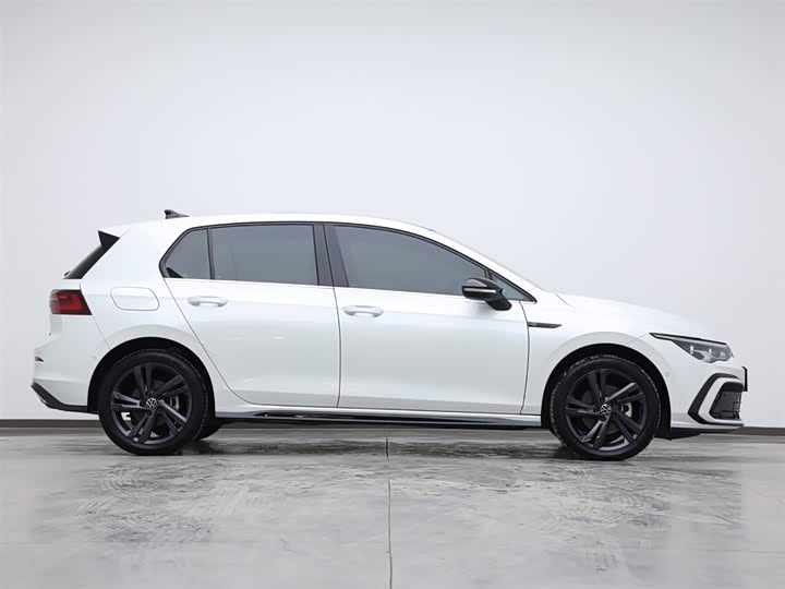 Фото 6 - Volkswagen Golf