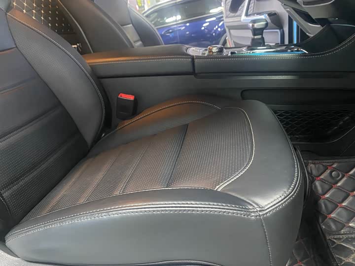 Фото 13 - BAIC Beijing BJ40