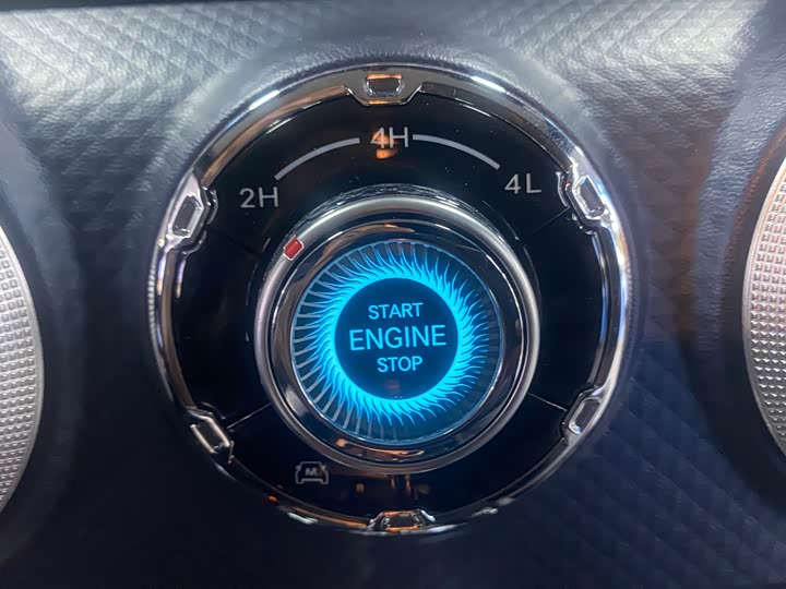 Фото 21 - BAIC Beijing BJ40