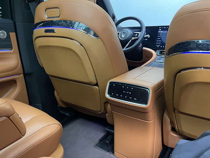 Фото 14 - Aito M9