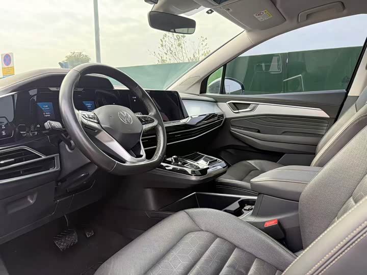 Фото 9 - Volkswagen Talagon