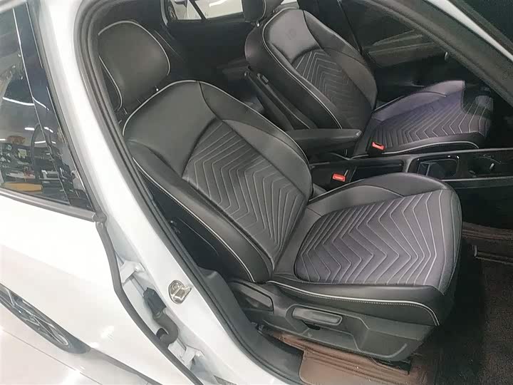 Фото 25 - Volkswagen ID.3