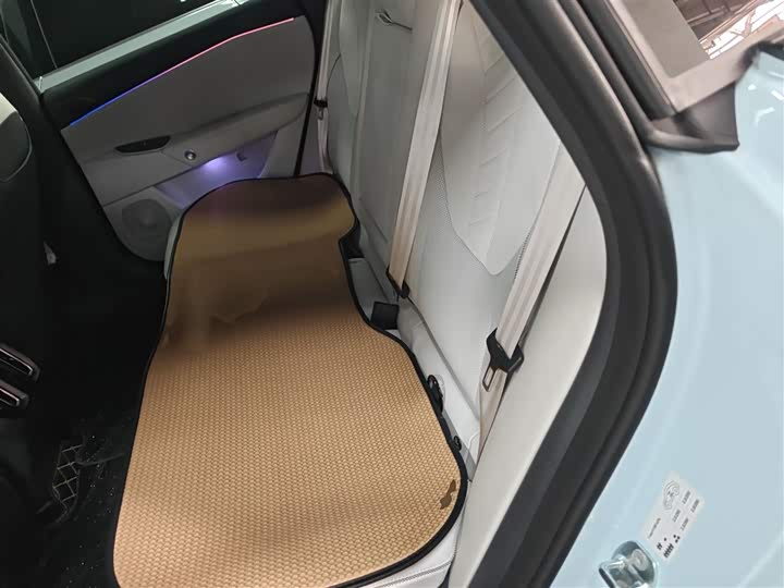 Фото 17 - BAIC Arcfox Alpha S5