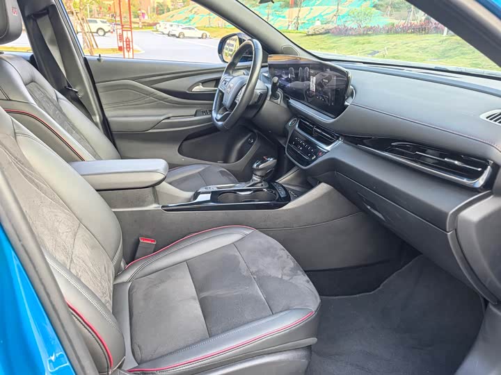 Фото 10 - Buick Envista