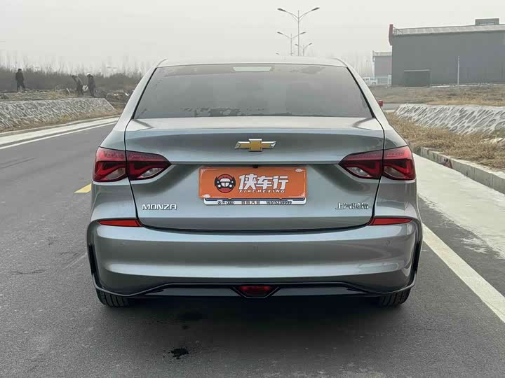 Фото 5 - Chevrolet Monza