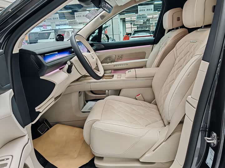 Фото 8 - Nio ES8