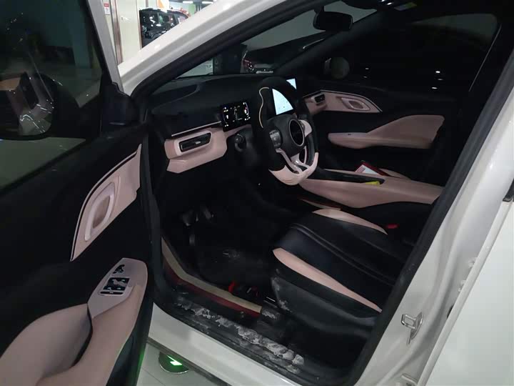 Фото 15 - BYD Seagull